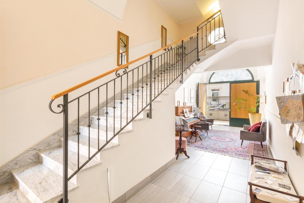 Dimora Le Tre Muse Guesthouse Lecce Exterior foto